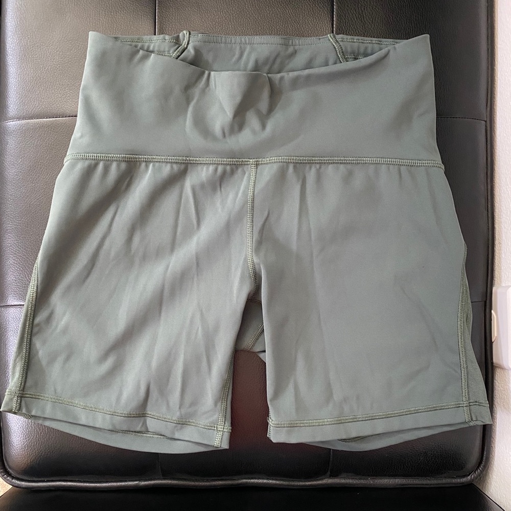 Lululemon Train Time shorts